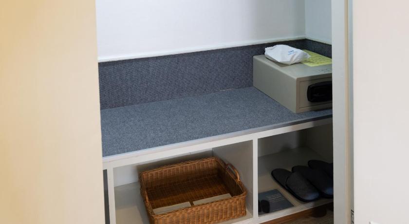Image of Junior Suite City View 17