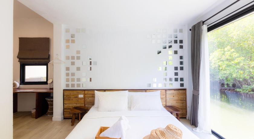 Image of Standard Double Room 11