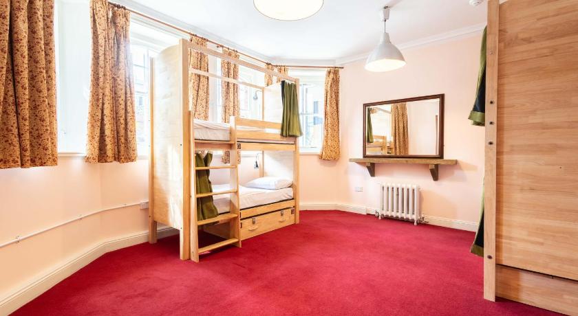 Image of Bed in 10-Bed Mixed Dormitory Room 3