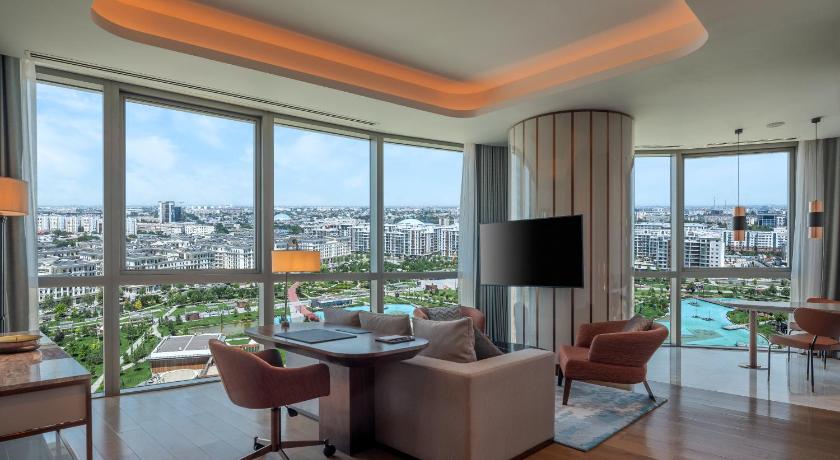 Image of king corner one bedroom suite 3