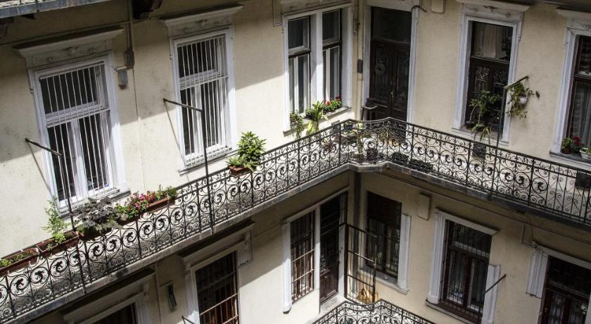 Kalman Apartman photo