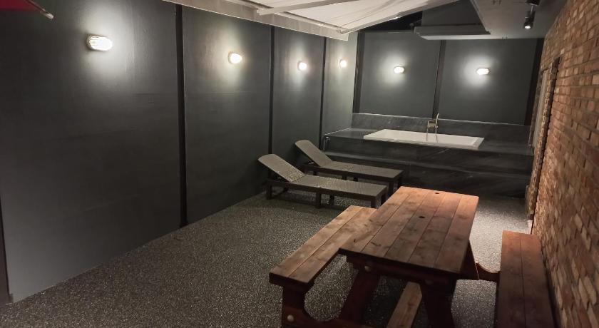 プサン ADENA HOTEL 5つ星 ホテル プール