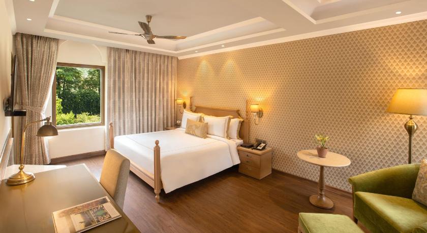 Image of First Floor Heritage Suite 1