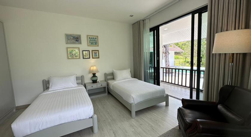 Image of Villa with Private Pool 13