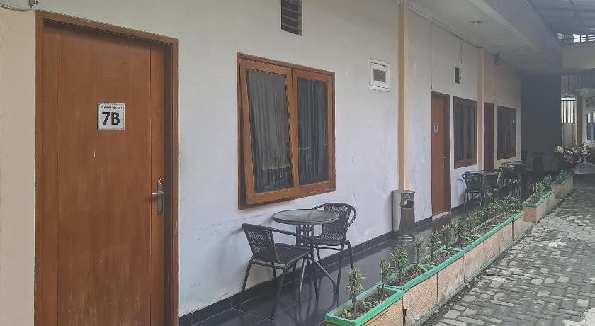 Hotel Arwana Safari puncak RedPartner - image 21