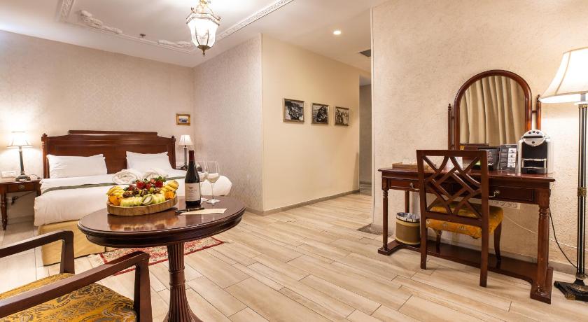 Image of Deluxe Double Room 10