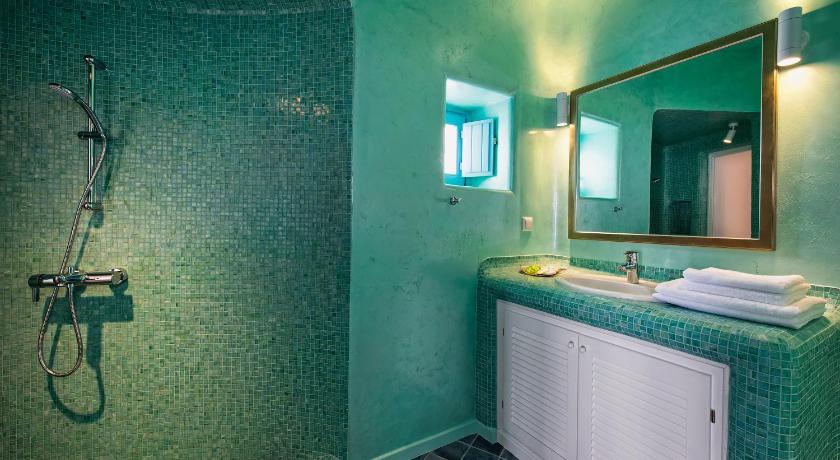 Ananda Suites photo