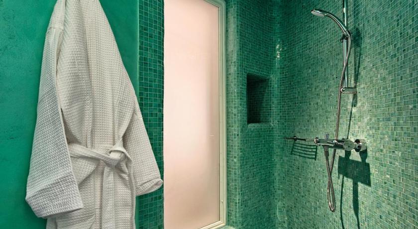Ananda Suites photo