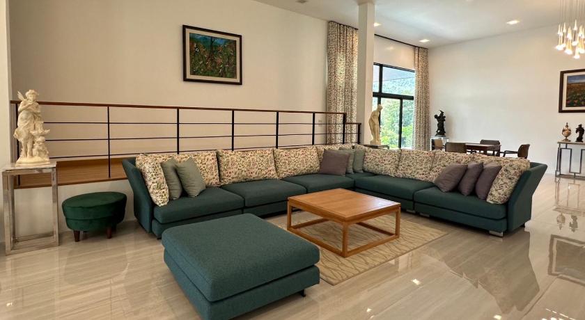 Image of Villa with Private Pool 6