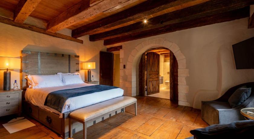 Image of Deluxe Family Suite 0