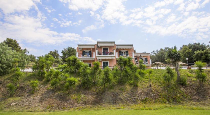 Xristina — Hotel in Corfu Island