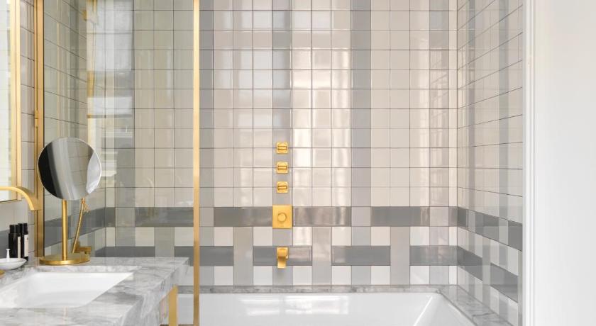 Image of Suite 14