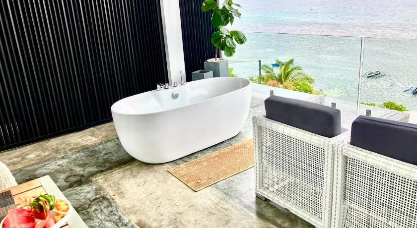 Epic Suites Bohol - Adults Only - image 7