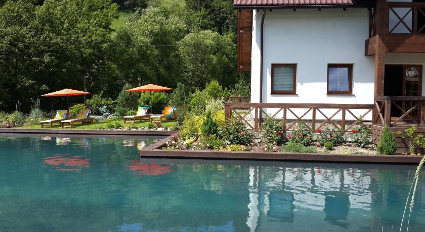 Gallery of Mountains Holiday Home photo