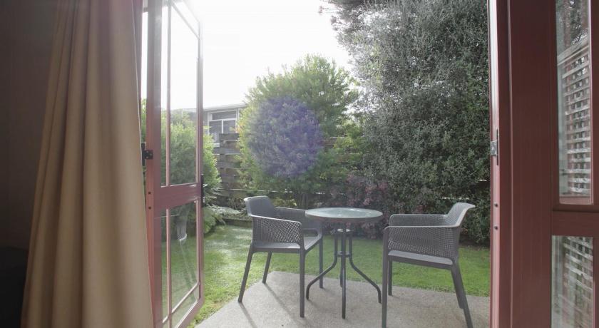 Image of One Bedroom Family 14