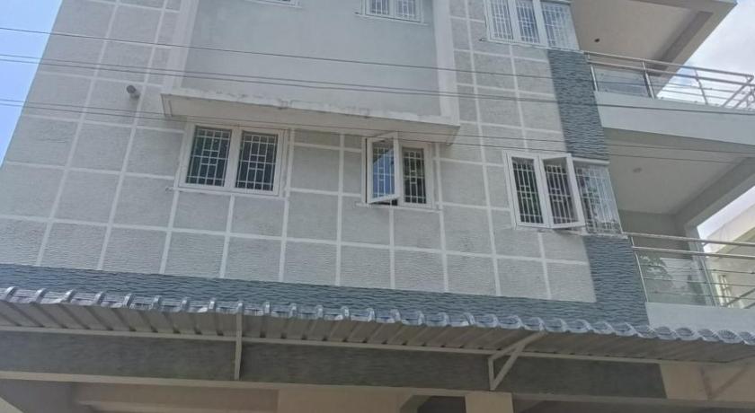Shantham Service Apartments Indumanagar - image 8