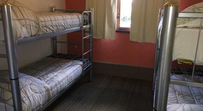 Image of Quintuple Room with Private Bathroom 0