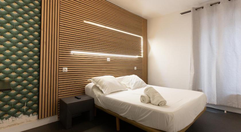 Image of Deluxe Double Room 0