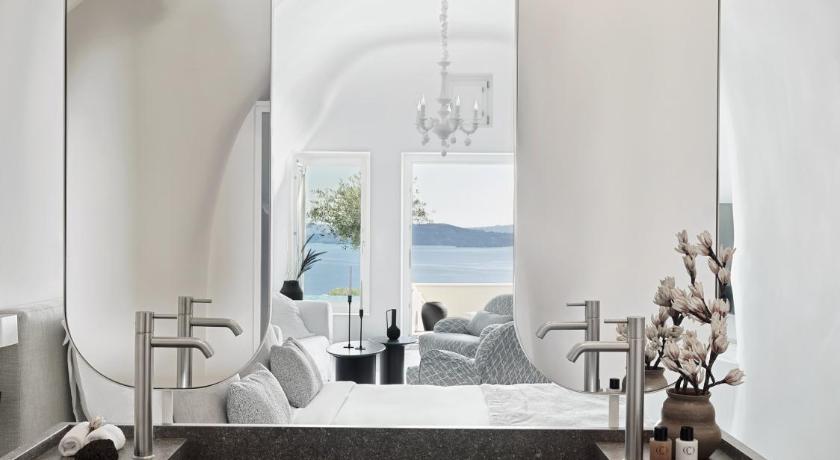 Image of Executive Suite 1