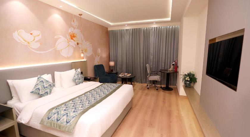 Image of Suite 8