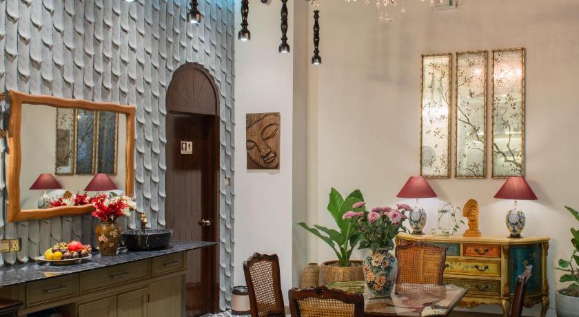 Aaron Boutique Hotel - image 6