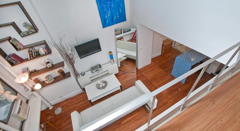 Image of One-Bedroom Apartment 14
