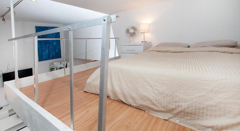 Image of One-Bedroom Apartment 15