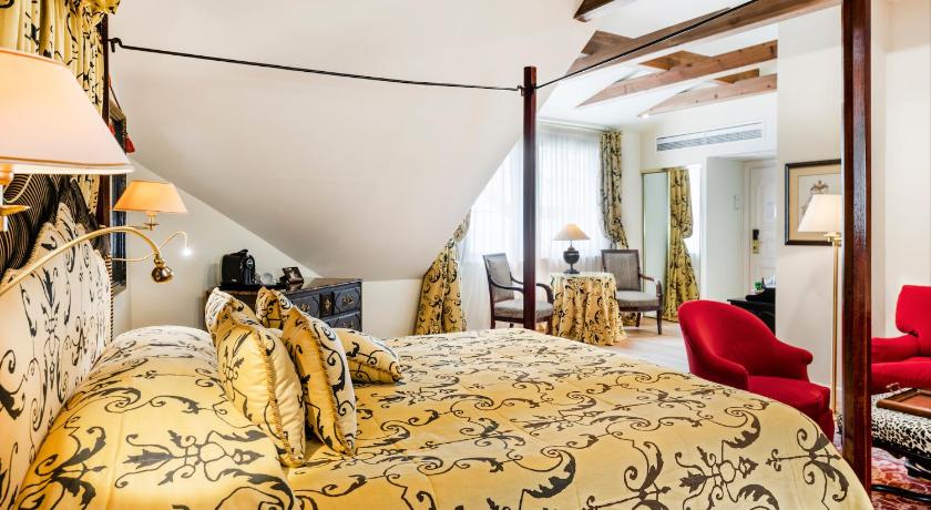Image of Junior Suite 3