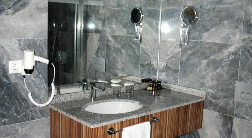Tehran Boutique Hotel photo