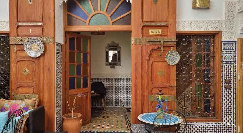 Image of Double Room with Extra Bed 5