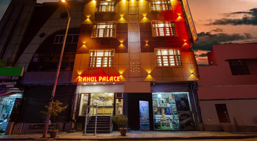 Hotel Rahul Palace – Delhi, NY