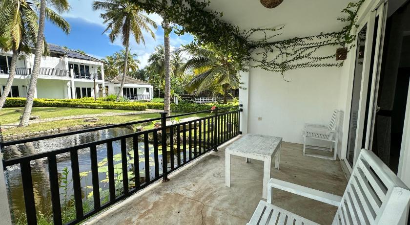 Amaluna Resort - image 7