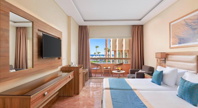 Image of Family Room with Sea View 3