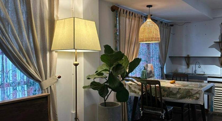 ホーチミン Man Đao Villa 3つ星 ゲストハウス レストラン