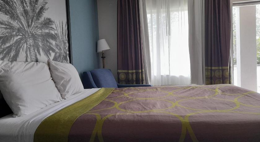 Image of 2 Queen Beds Non-Smoking 6