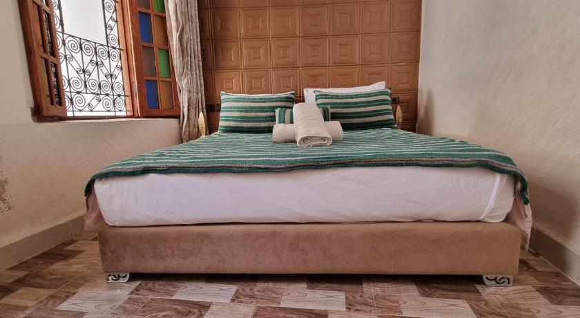 Image of Queen Suite 7