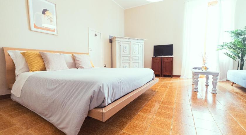 Celeste Simple Apartment