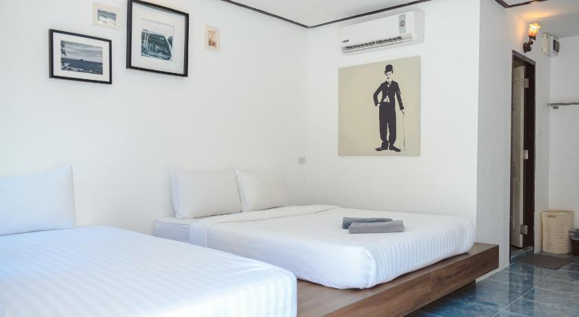 Image of Standard Air Conditioning 4