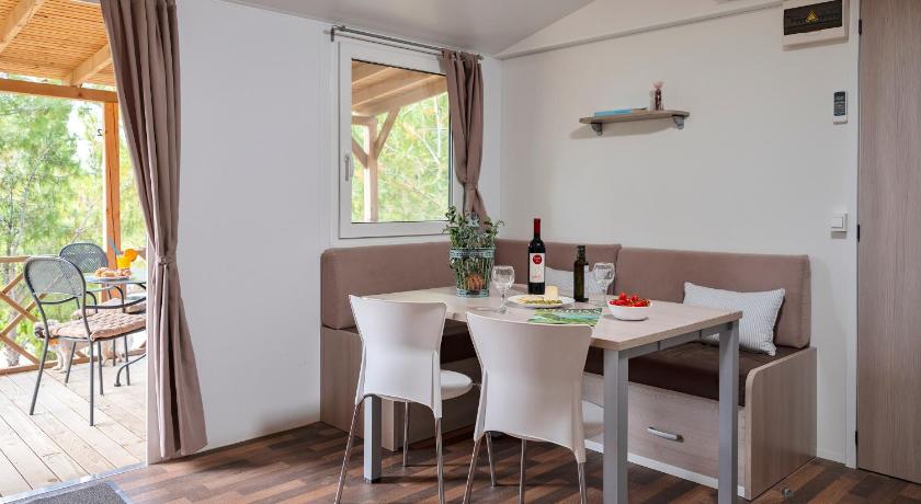 Mobile Homes Adriatic Kampovi Perna Orebic - image 30