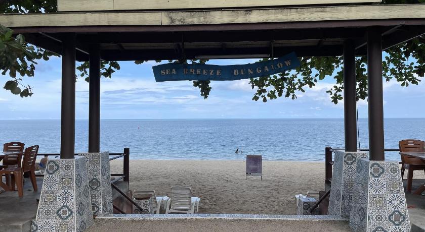 Sea Breeze Bungalow - image 22