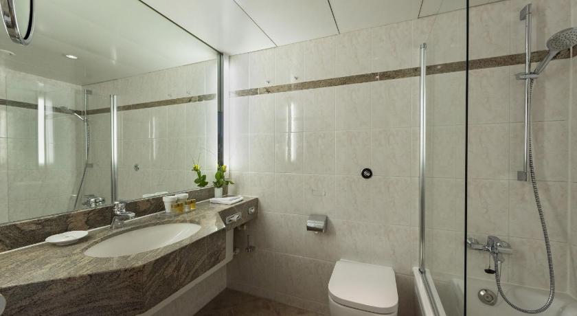 Image of Comfort Plus Room 1