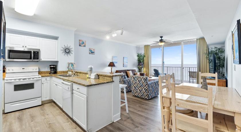 Image of Apartment with Sea View 1