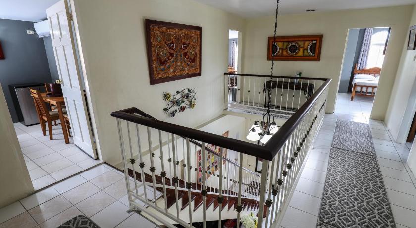 Image of Double Room with Private Bathroom 3