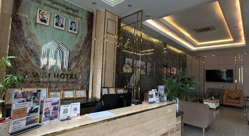 Twin Hotel – Kampot, NY