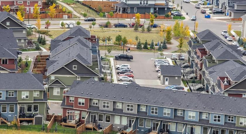 GLOBALSTAY. New Apt in Cranbrook. Free str parking - image 2