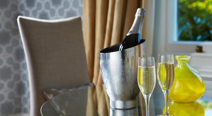 Image of Superior Suite 7
