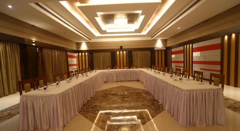 Hotel Kanha's Palm Springs Bhopal - image 22