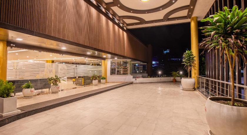 Poppys Pleasant Stay - image 12