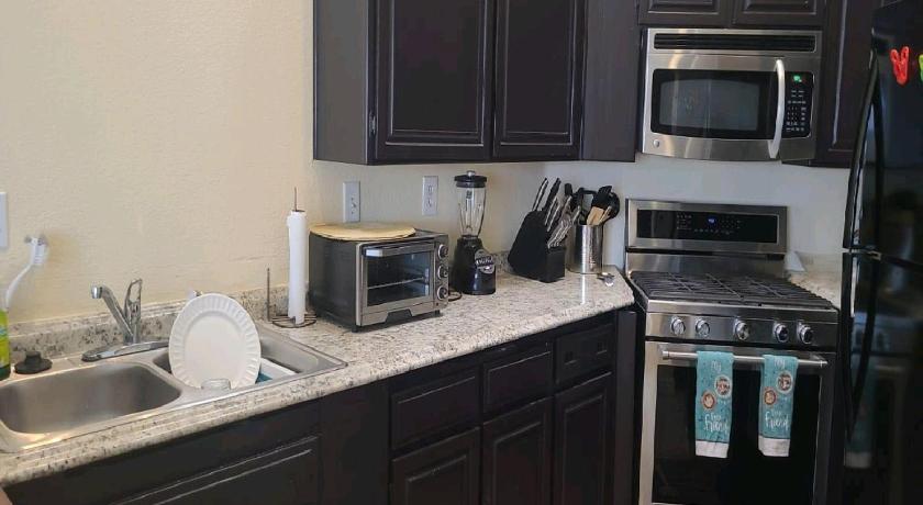 帕姆代爾 Be Our Guest-Shared Home Tampa 住宿 大堂