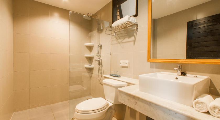 Image of Deluxe Room with Forest View 2
